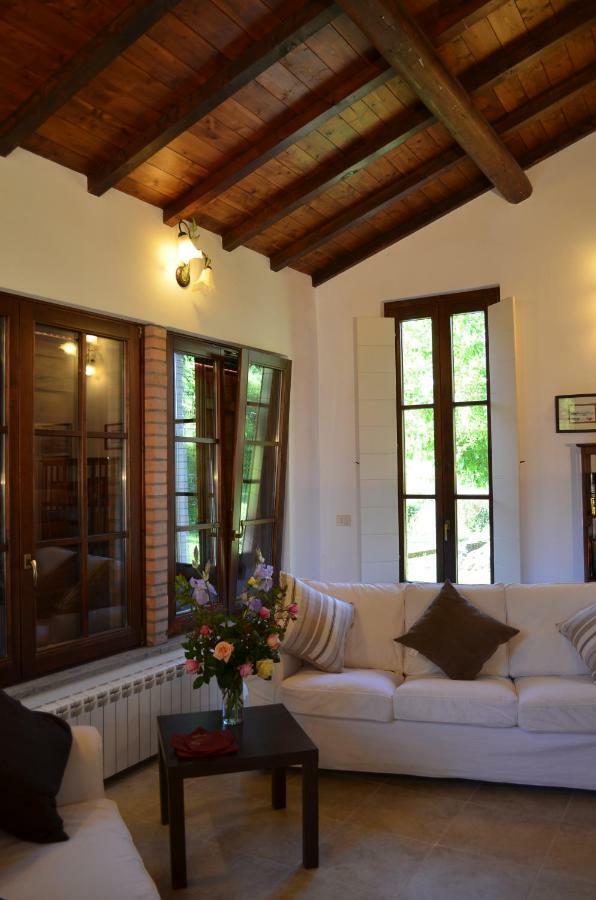 Апартаменты Casa Sorgente Монтефьясконе Экстерьер фото
