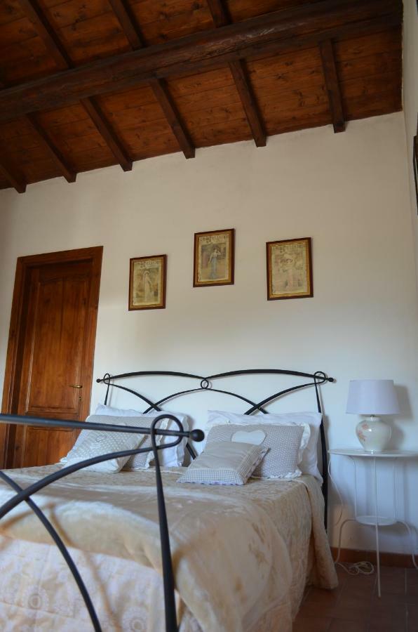 Апартаменты Casa Sorgente Монтефьясконе Экстерьер фото